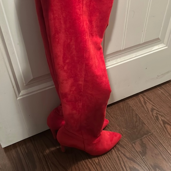 Call it spring knee-high boots - Picture 1 of 4